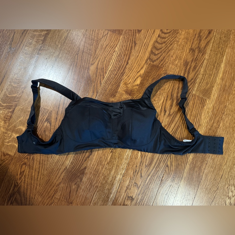 Brooks Running Embody Bra